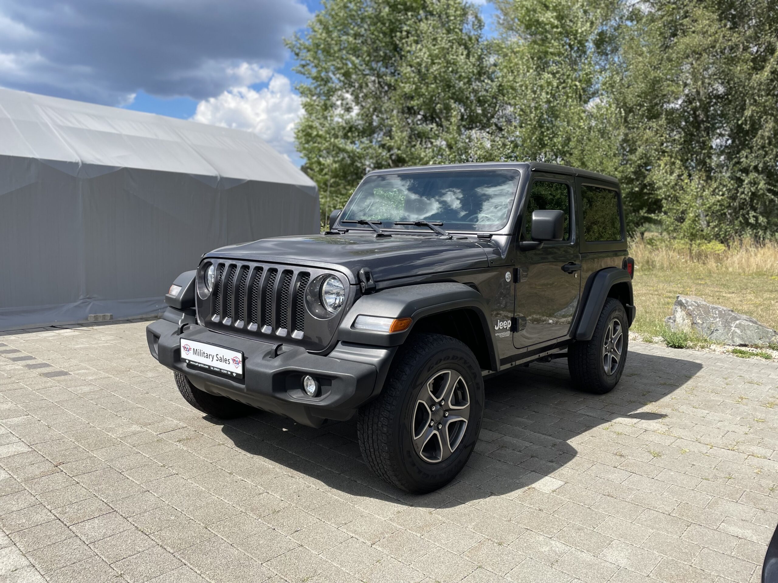 2018 Jeep Wrangler Sport <br>4WD</br>as low as </br>$325per paycheck